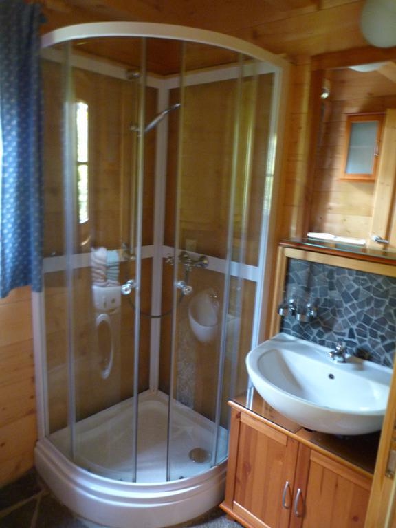 Knusperhaeusl Villa Утендорф Стая снимка